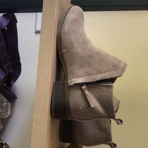 Tom’s tan/mushroom suede ankle boots. Worn once.